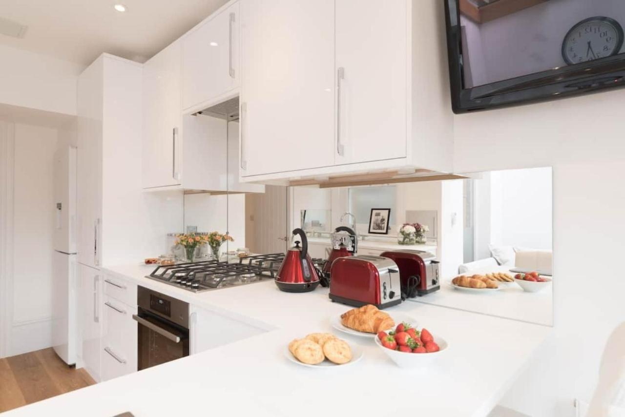 Luxury 2 Bed Apartment With Sw Facing Terrace Londres Exterior foto